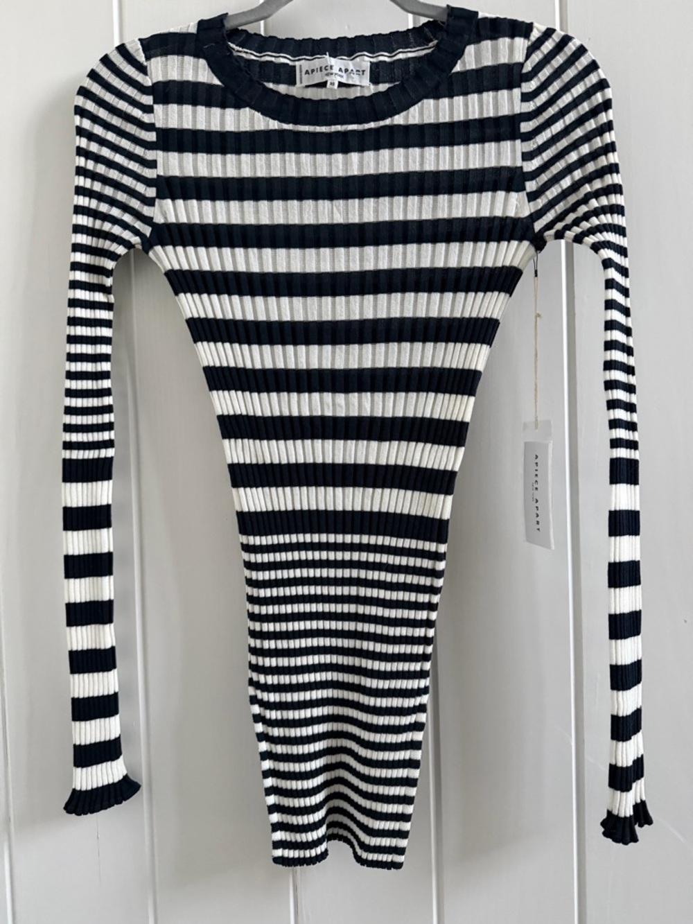 Apiece Apart NWT Navy & White Ribbed Striped Long Sleeve Top